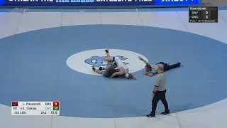 133lbs Ethan Oakley (North Carolina) vs Luke Passarelli (Davidson)