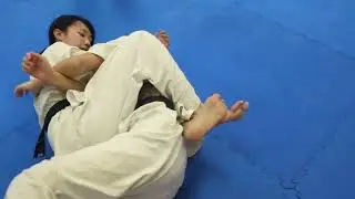 女子中学生柔術スパーリング