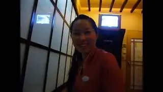 Beautiful Chinese girl foot massage 東莞4