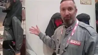 At SEMA 2017, SATA introduces the Vision 5000 fresh air hood system.