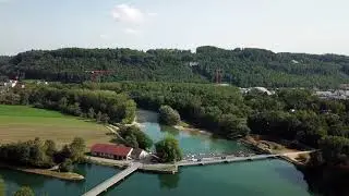 Erlinsbach - Hinter dem Wald liegt das Aare Stauwehr