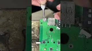 PCB charging port replacement 🤌😬#chargingportreplacement