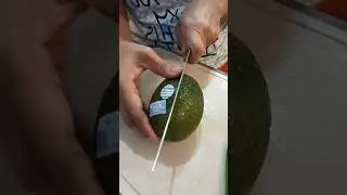 SATISFYING Avocado Slicing Sounds good #asmr #food #asmrfood #satisfying #foodsounds