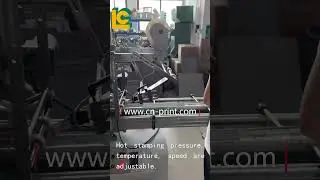 Automatic heat transfer machine for plastic product with conveyor