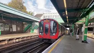 District line trains at Dagenham East | 15/10/2022