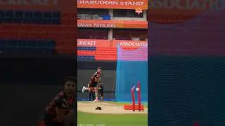 Never missing out on the \ &Igrave;&bull;/ 😉Harshal Patel | #PlayWithFire | #TATAIPL2025 | #shorts