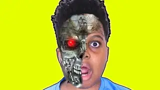Shiloh TURNS INTO A TOY ROBOT! - Onyx Kids