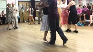 Argentine tango Práctica: Andres Bravo - Milonga step - 