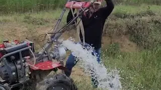 ⚠️ TRATORITO 10hp Bombeando ÁGUA Com PRESSÃO 🚀 Veja Esse NOVO Implemento