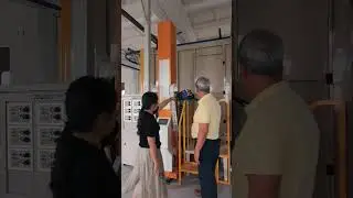 A fully automatic electrostatic powder coating line with a small footprint.
