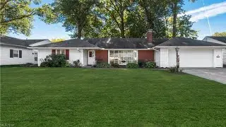 221 Vassar Ave, Elyria, OH Presented by Vasi Home Group.