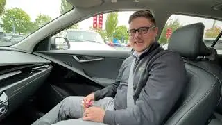 How To Enable Wireless Phone Charging. 🔋📱🐱&zwj;🏍 New Kia Vehicles.  Dick Hannah Dealerships.