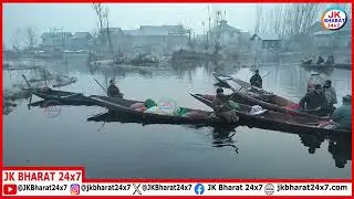 Dal Floating Market Endures Kashmir’s Harsh Winter