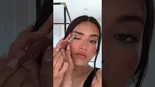 Strawberry Makeup Look