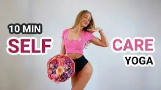 10 MIN SELF CARE YOGA - your own valentine ♡ / de-stress | Gigi De Lacroix