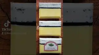 💛🍋 Fresh Lemon Goat's Milk Soap with Exfoliating Poppy Seeds 💛🍋 #threeriverssoapcompany