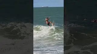 🌊 Todo dia tem Surf com altas Manobras no Beiral 🌊