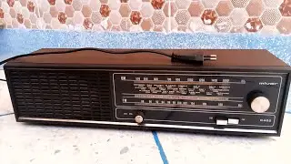 Cleaning And Restoring This Classic Piece of Radio MIVAR R402 Italy 1982