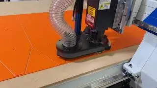 AXYZ Innovator CNC Router cutting 1/4&rdquo; plastic sheet