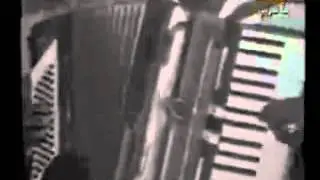 حبيبي قد اذقت القلب ( احمـد قاسم ) قناة الطـرب الجنـوبي