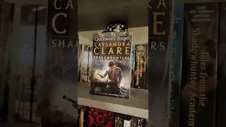 Book Review: Clockwork Angel by Cassandra Clare