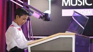 Presentaci&oacute;n de Electone - Kevin Ortiz - Grado 8