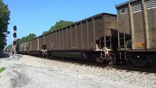 NS 9647 (GE C44-9W) leads NS 820