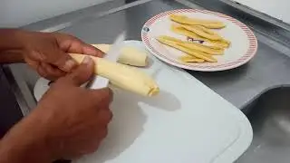 Peito de Frango Com Banana da terra e Batatinha