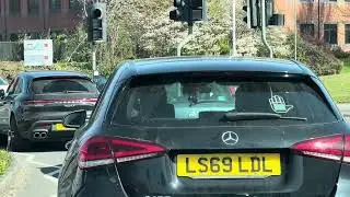 Signal Control Spiral roundabout Thornbury testroute Bradford and How to deal with Contraflowsystem