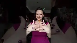 Фокус с карандашом! Будет интересно как детям, так и взрослым 😉 Pencil trick! &iexcl;Truco de l&aacute;piz!