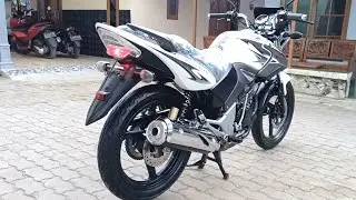 Pesona gagahnya ALBINO 2013 Kilomter 3 ribu.. STANDAR PABRIK