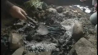 Timelapse of birch bark tar production experiment