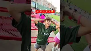 Fans go crazy when they meet Teddy!