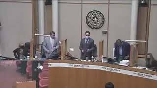 Dallas County commissioner J.J. Koch escorted out of meeting for refusing to wear a mask