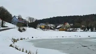 Drohnenaufnahme von den Überresten der verschneiten Schanze – [01.02.2026]