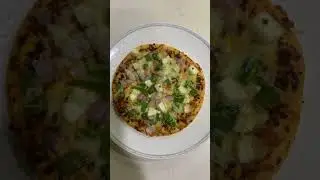 #quickpizzarecipe #sundriedtomatoes #microwavepizza #pizzaathome #15minutes #pizza #weekendcooking