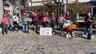 Jingle Bells in J-town at Benkyodo