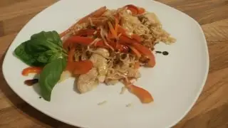 Neue Asia- Nudelpfanne von Bobsau