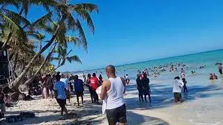 #travel #kenya #beautiful Pirates Beach ⛱️ Mombasa Kenya 🇰🇪