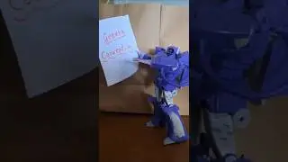 Rip Skybound Shockwave, Optimus was running Bayverse hands that day 🙏 #transformers #shockwave #yt