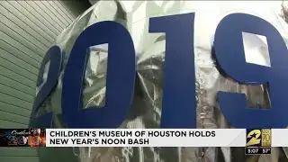 Children's Museum of Houston holds New Year's noon bash