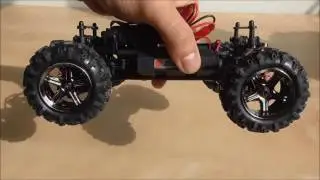 Metakoo  1:24 Scale 4WD RC Car