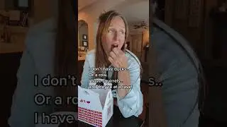 Yep.. definitely a hot mess mom here!!🤪 #disorganized #momlifebelike #adhdlife #multitaskingmom