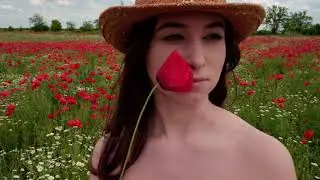 photo shoot in poppy and daisy chain