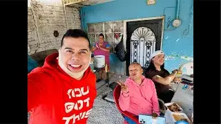 Terminando de almorzar