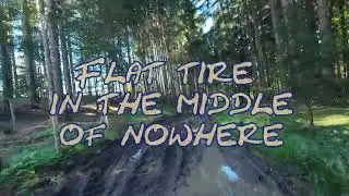 Tackling the gnarliest off-road terrain, then BOOM – flat tire. Plattfuß am ATV tief Wald,was jetzt?