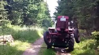 Mc Cormick D 324 Holzfahren .... Wahnsinn .
