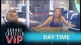 Grande Fratello Vip - Laura Freddi e Valeria Marini si scontrano