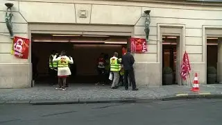 Grève surprise des femmes de chambre à l'hôtel de luxe Hyatt