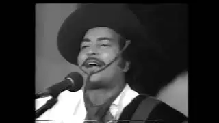 Timbre de galo(Aparício Silva Rillo Pedro Ortaça)